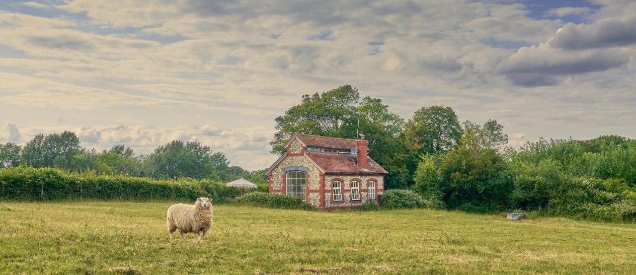 Villa The Pump House At Wiston Estate Ashington  Exterior foto